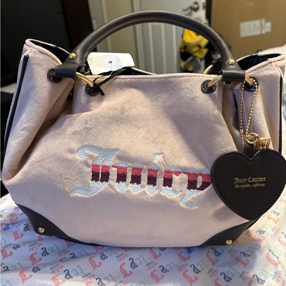 Juicy Couture Light Pink Shoulder Bag